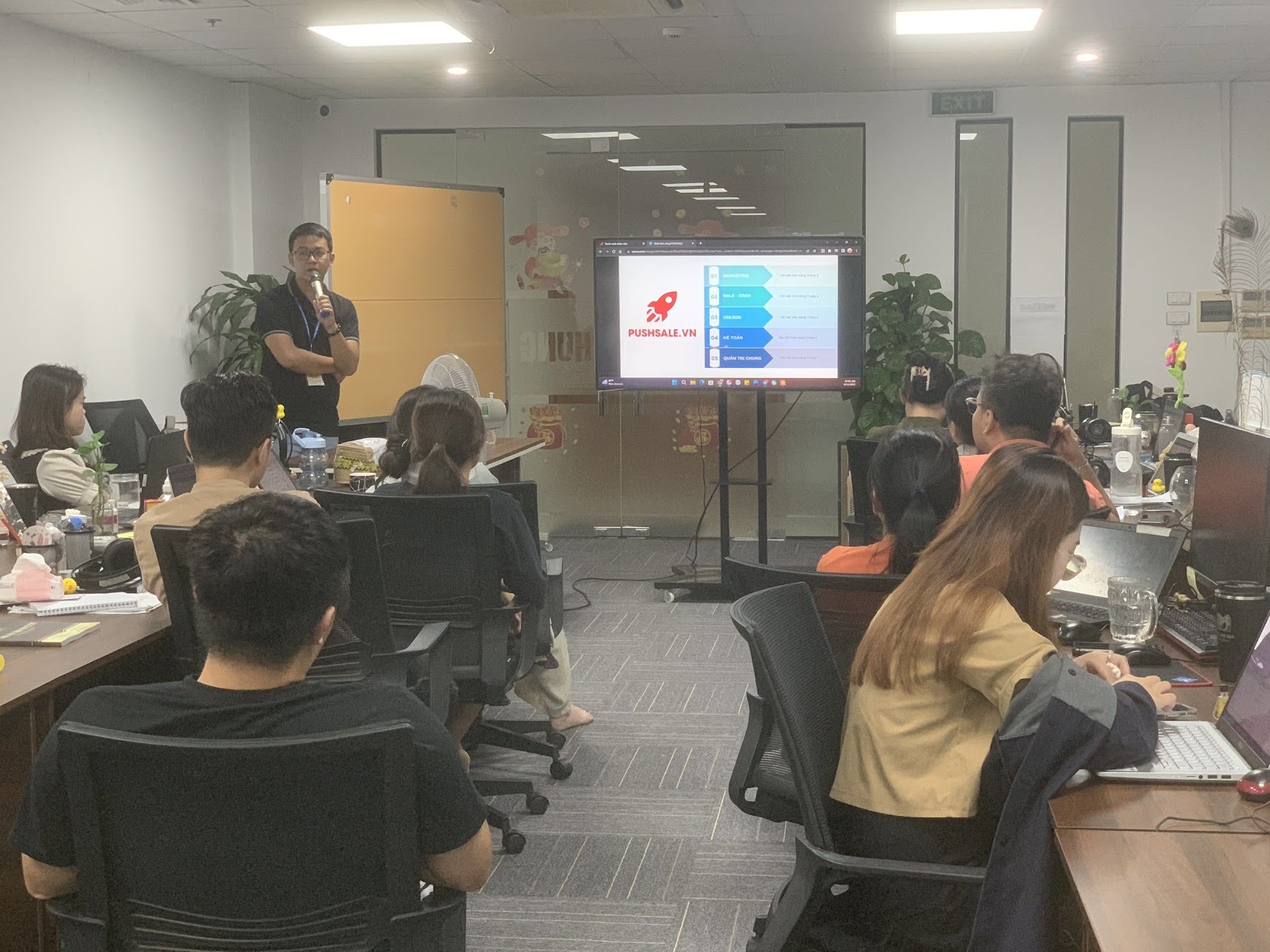 Hệ thống Pushsale triển khai cho Phong Thủy Phùng Gia